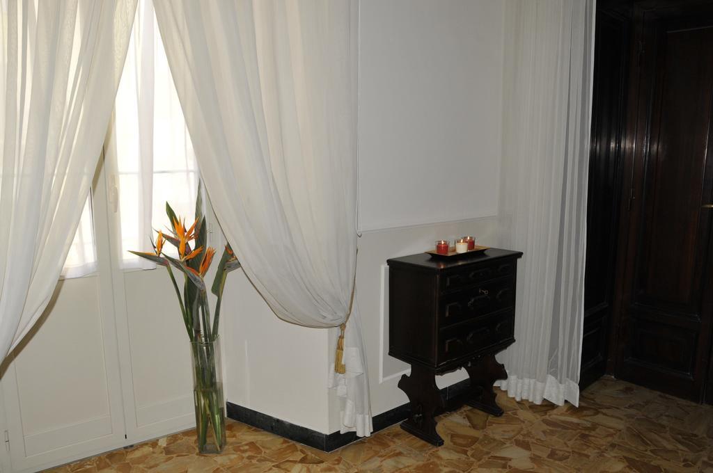 Alibrandi Palace Civitavecchia Rom bilde