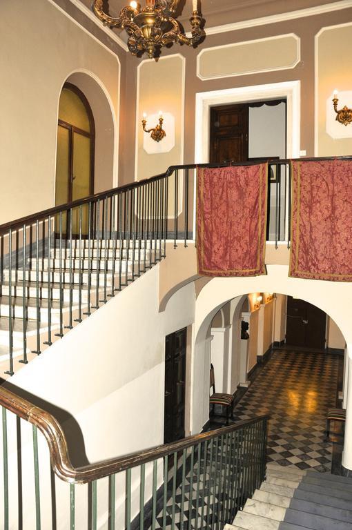 Alibrandi Palace Civitavecchia Eksteriør bilde
